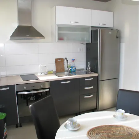 In Dugi Rat/split Riviera 26536 Διαμέρισμα Dugi Rat