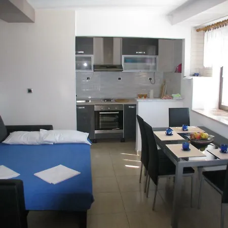 In Dugi Rat/split Riviera 26536 Διαμέρισμα